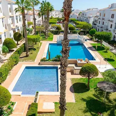 Bravo Hills - Casa Jean